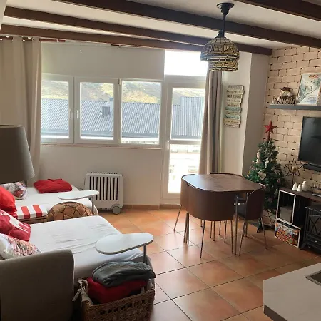 Plaza Pradollano 2 *